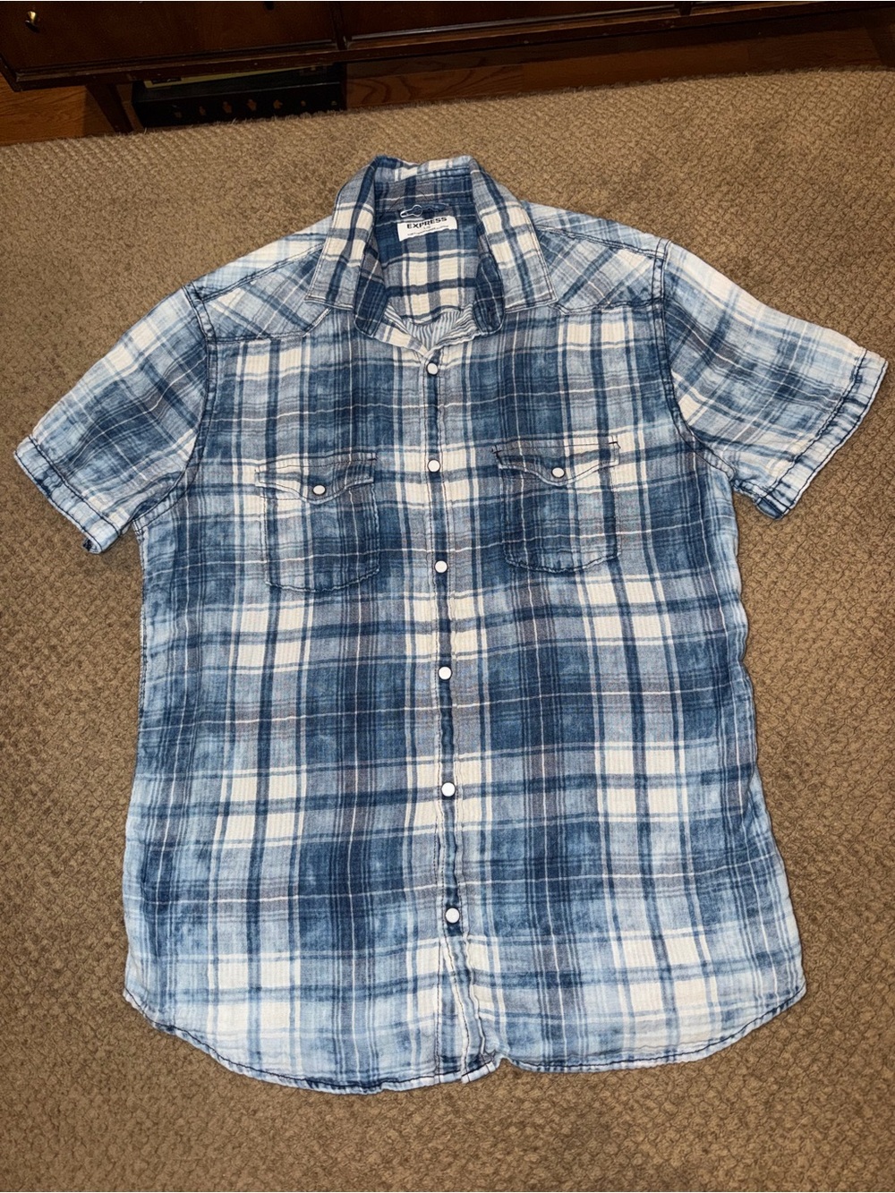 Express Men’s 100% Cotton Blue Plaid Short-Sleeve Pearl Snap-Up Shirt - Large